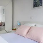 شقة Marcel